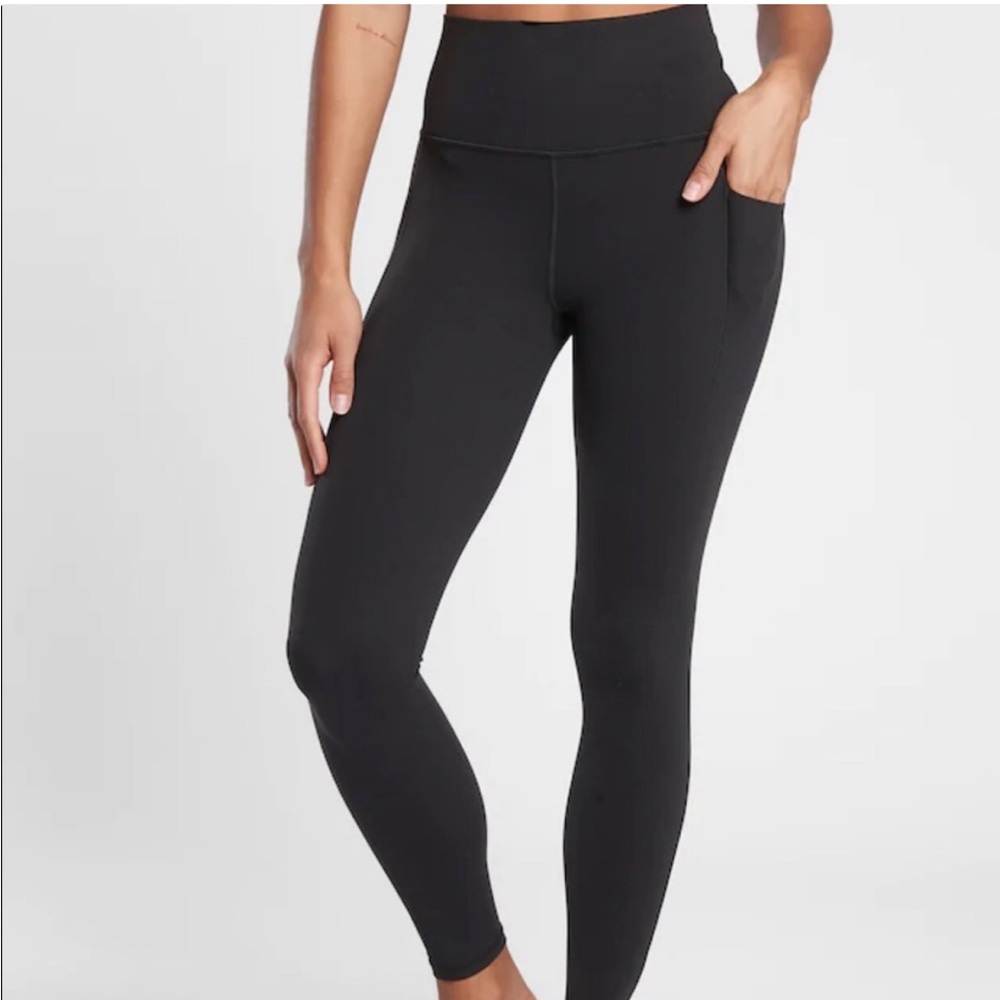 Athleta Salutation Stash Pocket II Tight